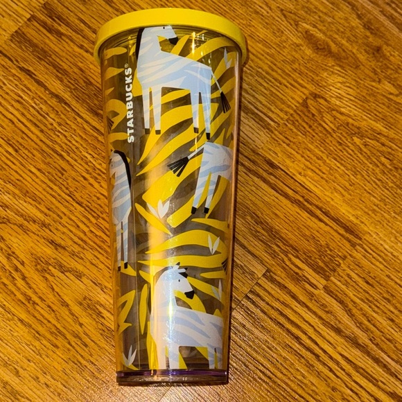 RARE! Starbucks Yellow Zebra Stripe Cold Cup Tumbler 24oz Venti NO STRAW w LID - Picture 2 of 12